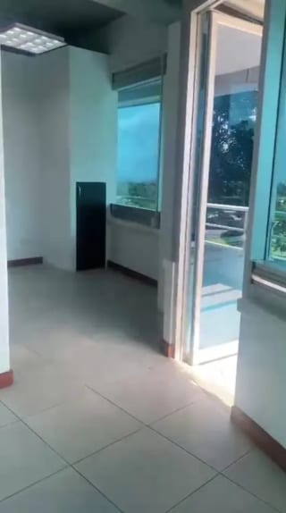🏢 Oficina en renta – ¡Espacio amplio y cómodo, por Decocity! 💼 — Oficina en Alquiler en Carretera a El Salvador, Guatemala, Ciudad — miniatura 7 de 9