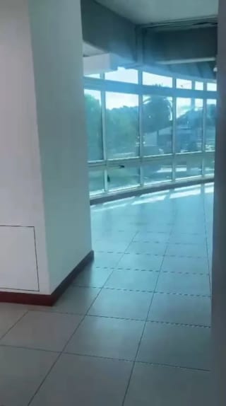 🏢 Oficina en renta – ¡Espacio amplio y cómodo, por Decocity! 💼 — Oficina en Alquiler en Carretera a El Salvador, Guatemala, Ciudad — miniatura 4 de 9