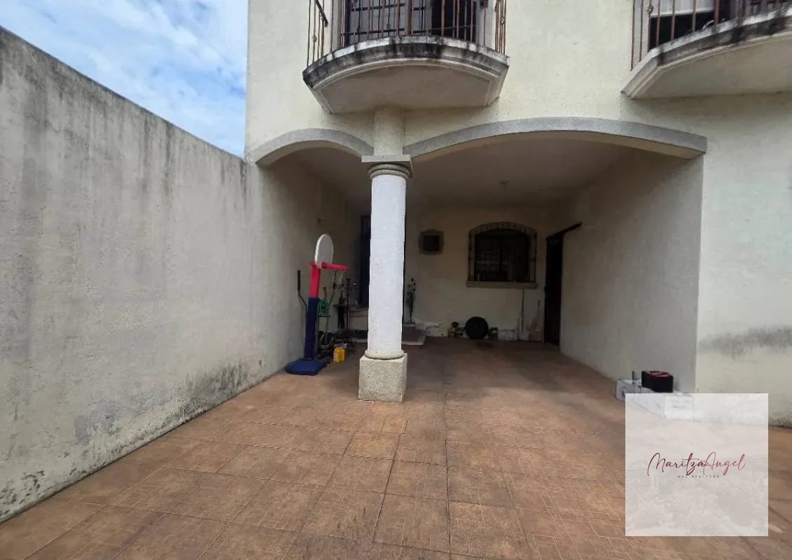 CASA EN VENTA EN SAN CRISTOBAL SECTOR B2 — Casa en Venta en Zona 8 Mixco, Guatemala, Ciudad — foto 15 de 16