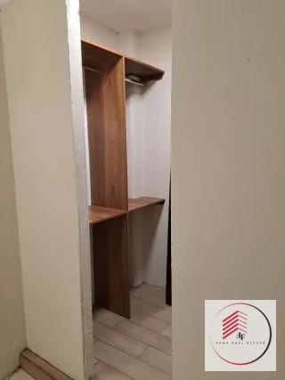 RENTA DE céntrico apartamento de una habitación en zona 10 a una cuadra de Oakland Mall diagonal 6 — Apartamento en Alquiler en Zona 10, Guatemala, Ciudad — miniatura 4 de 17