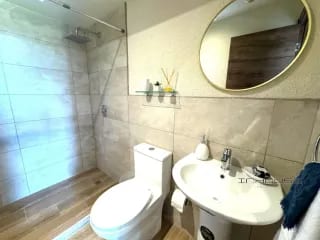 APARTAMENTO EN VENTA SAN JOSE PINULA  EN PLANOS  CON JARDÍN — Apartamento en Venta en San José Pinula, Guatemala, Ciudad — miniatura 2 de 9
