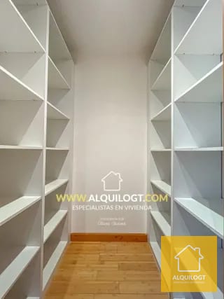 APARTAMENTO EN ATRIUM SOBRE LA DIAGONAL 6 / OPORTUNIDAD DE INVERSIÓN ZONA 10 DE 2 HAB AGT2379 — Apartamento en Venta en Atrium, Zona 10, Guatemala, Ciudad — miniatura 2 de 5