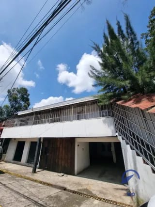 Casa en venta al final de la Avenida Petapa, zona 12 — Casa en Venta en Avenida Petapa, Zona 12, Guatemala, Ciudad — miniatura 1 de 16