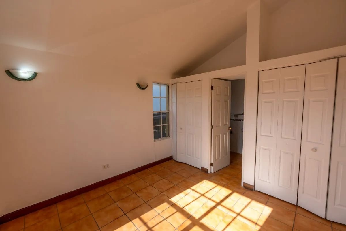 Casa en Venta Carretera a El Salvador km 16.5 San Miguel — Casa en Venta en Residenciales San Miguel, Carretera a El Salvador, Guatemala, Ciudad — foto 12 de 16