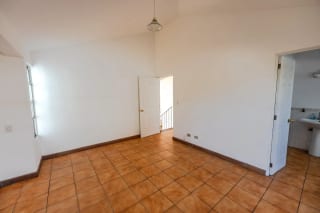 Casa en Venta Carretera a El Salvador km 16.5 San Miguel — Casa en Venta en Residenciales San Miguel, Carretera a El Salvador, Guatemala, Ciudad — miniatura 10 de 16