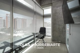 Oficina en Edificio Pialé, Zona 10 — Oficina en Alquiler en Pialé, Zona 10, Guatemala, Ciudad — miniatura 5 de 10