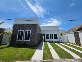 BONITA CASA EN VENTA AMUEBLADA Aldea las QUECHAS, Monterrico — Casa en Venta en Monterrico, Santa Rosa — miniatura 2 de 14
