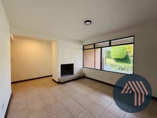 ALQUILER DE APTO. TIPO TOWNHOUSE - LA SOLANA, ZONA 15 — Apartamento en Alquiler en Zona 15, Guatemala, Ciudad — miniatura 8 de 16