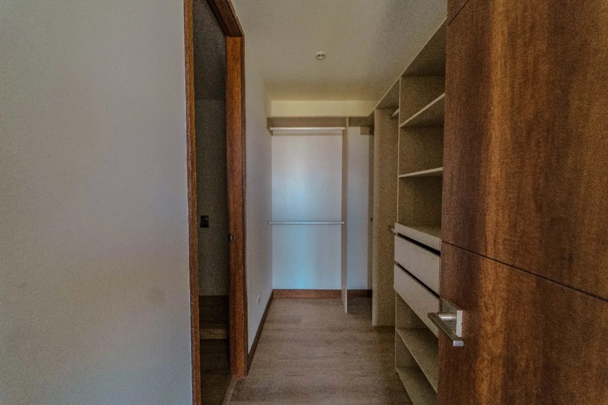 Apartamento en venta a una cuadra de Av Las Americas — Apartamento en Venta en Zona 14, Guatemala, Ciudad — foto 9 de 11