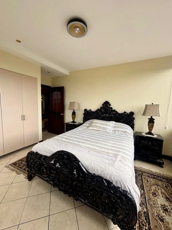 Alquiler Apartamento Amueblado -Milenia, zona 10- — Apartamento en Alquiler en Milenia, Zona 10, Guatemala, Ciudad — foto 2 de 12