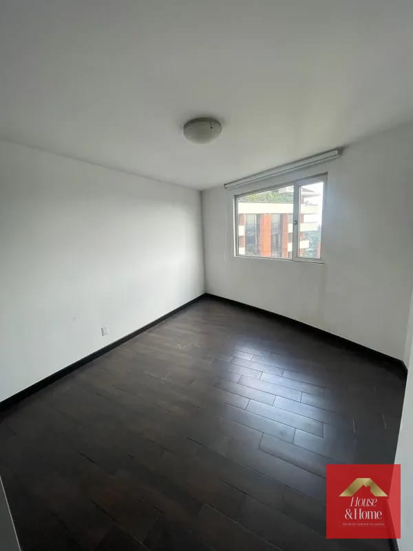 APARTAMENTO EN RENTA ZONA 14 (12 Calle) / 3 habitaciones — Apartamento en Alquiler en Attica II, Zona 14, Guatemala, Ciudad — foto 2 de 14