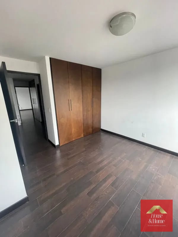 APARTAMENTO EN RENTA ZONA 14 (12 Calle) / 3 habitaciones — Apartamento en Alquiler en Attica II, Zona 14, Guatemala, Ciudad — foto 12 de 14