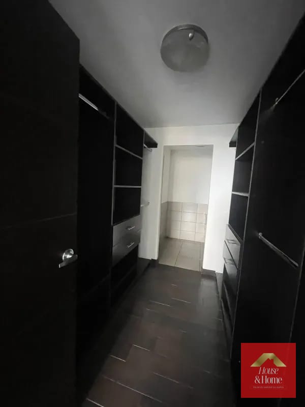 APARTAMENTO EN RENTA ZONA 14 (12 Calle) / 3 habitaciones — Apartamento en Alquiler en Attica II, Zona 14, Guatemala, Ciudad — foto 11 de 14