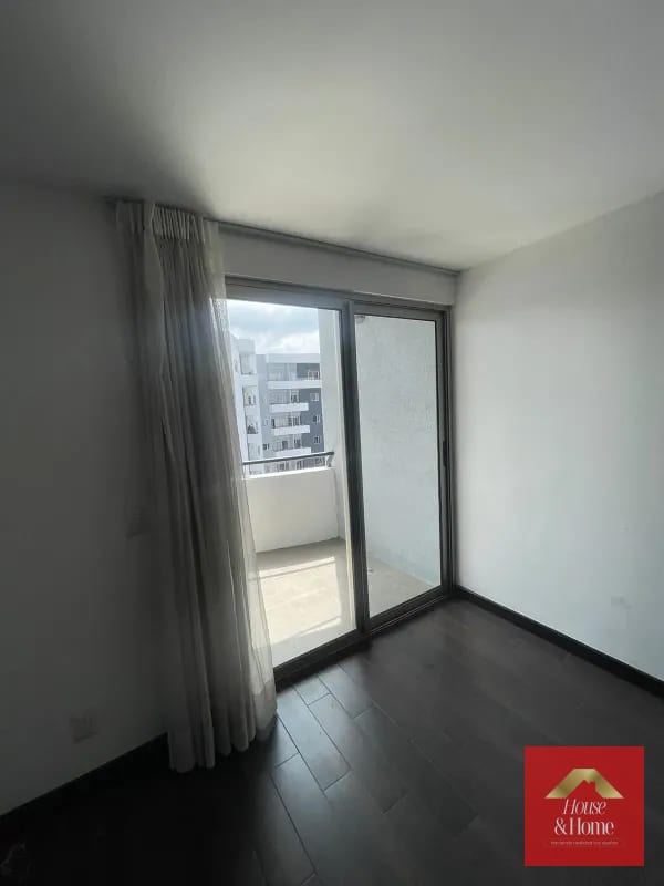 APARTAMENTO EN RENTA ZONA 14 (12 Calle) / 3 habitaciones — Apartamento en Alquiler en Attica II, Zona 14, Guatemala, Ciudad — foto 5 de 14