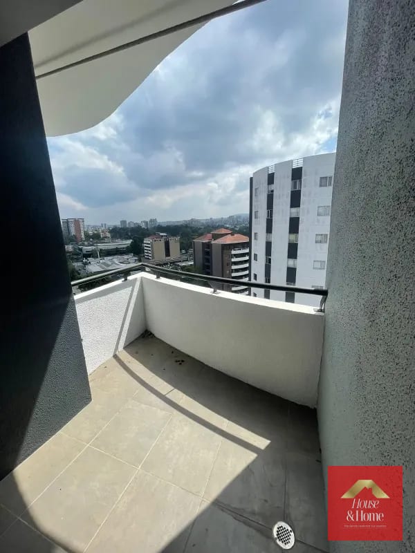 APARTAMENTO EN RENTA ZONA 14 (12 Calle) / 3 habitaciones — Apartamento en Alquiler en Attica II, Zona 14, Guatemala, Ciudad — foto 3 de 14