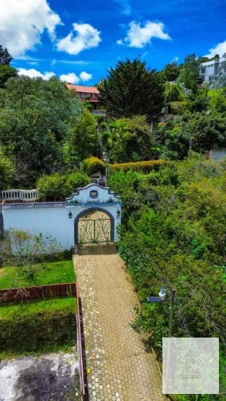 Preciosa casa de campo en San Bartolomé Milpas Altas — Casa vacacional en Venta en San Bartolomé Milpas Altas, Sacatepéquez — miniatura 1 de 11
