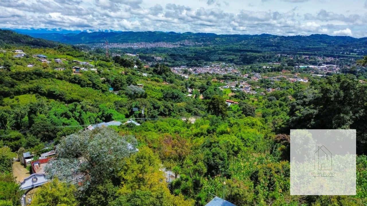 Preciosa casa de campo en San Bartolomé Milpas Altas — Casa vacacional en Venta en San Bartolomé Milpas Altas, Sacatepéquez — foto 10 de 11