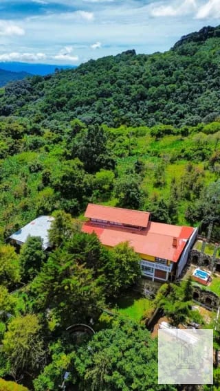Preciosa casa de campo en San Bartolomé Milpas Altas — Casa vacacional en Venta en San Bartolomé Milpas Altas, Sacatepéquez — miniatura 9 de 11