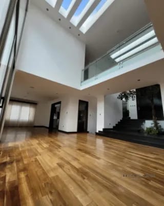 CASA EN VENTA EN ZONA 16 MODERNA, CUMBRES — Casa en Venta en Zona 16, Guatemala, Ciudad — miniatura 4 de 13