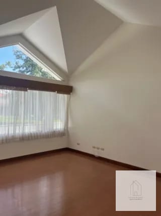 Linda Casa Portal del Bosque 1, CES en venta — Casa en Venta en Portal del Bosque, Carretera a El Salvador, Guatemala, Ciudad — miniatura 7 de 15