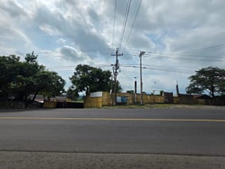 TERRENO EN ALQUILER IDEAL PREDIO. Kilómetro 59.5 ruta al puerto quetzal — Terreno en Alquiler en Puerto Quetzal, Escuintla — miniatura 4 de 8