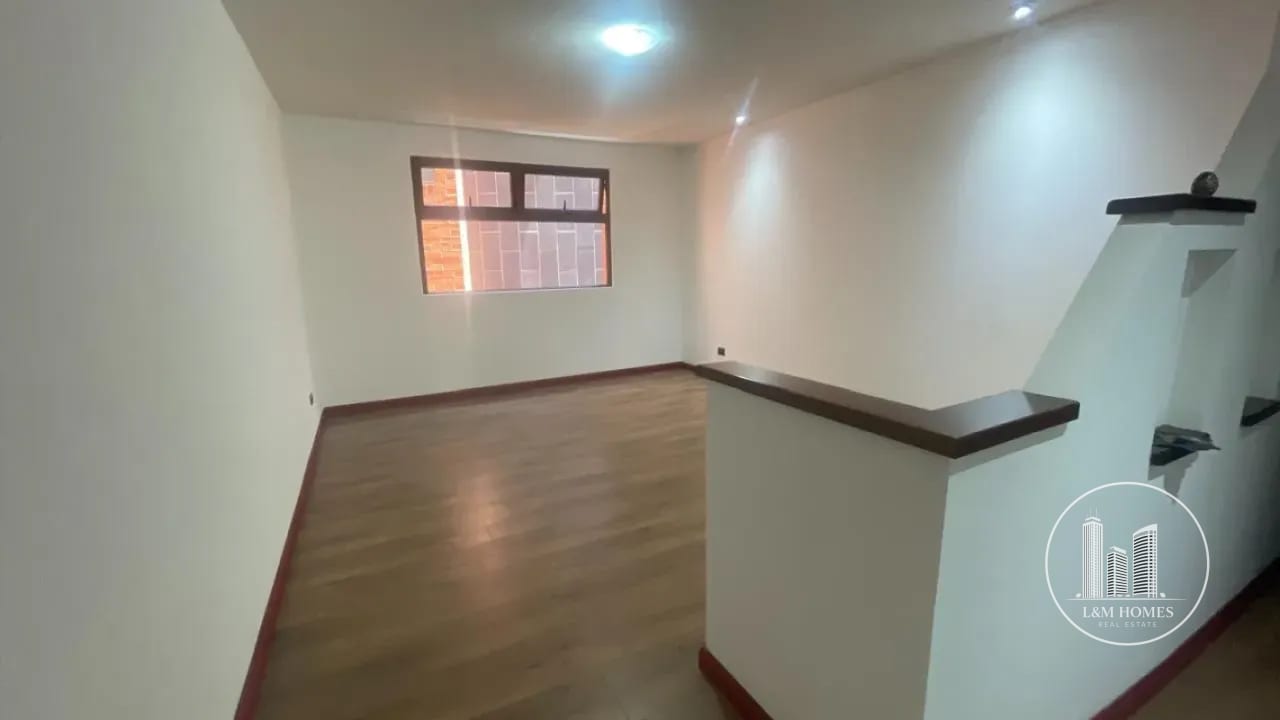 Lindo apartamento en renta en zona 16 Colonia La Montaña — Apartamento en Alquiler en Zona 16, Guatemala, Ciudad — foto 1 de 10