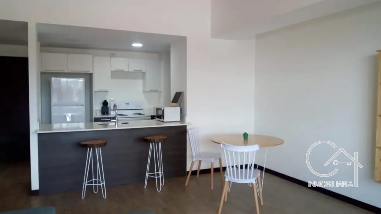 Apartamento en Venta - Ferrara zona 10 — Apartamento en Venta en Ferrara 10, Zona 10, Guatemala, Ciudad — foto 5 de 10