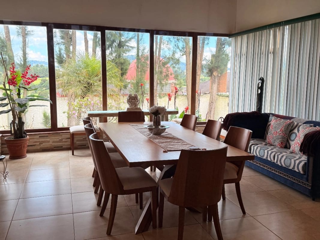 Residencia en Venta en Colinas de Andalucía — Casa en Venta en Carretera a El Salvador, Guatemala, Ciudad — foto 1 de 9