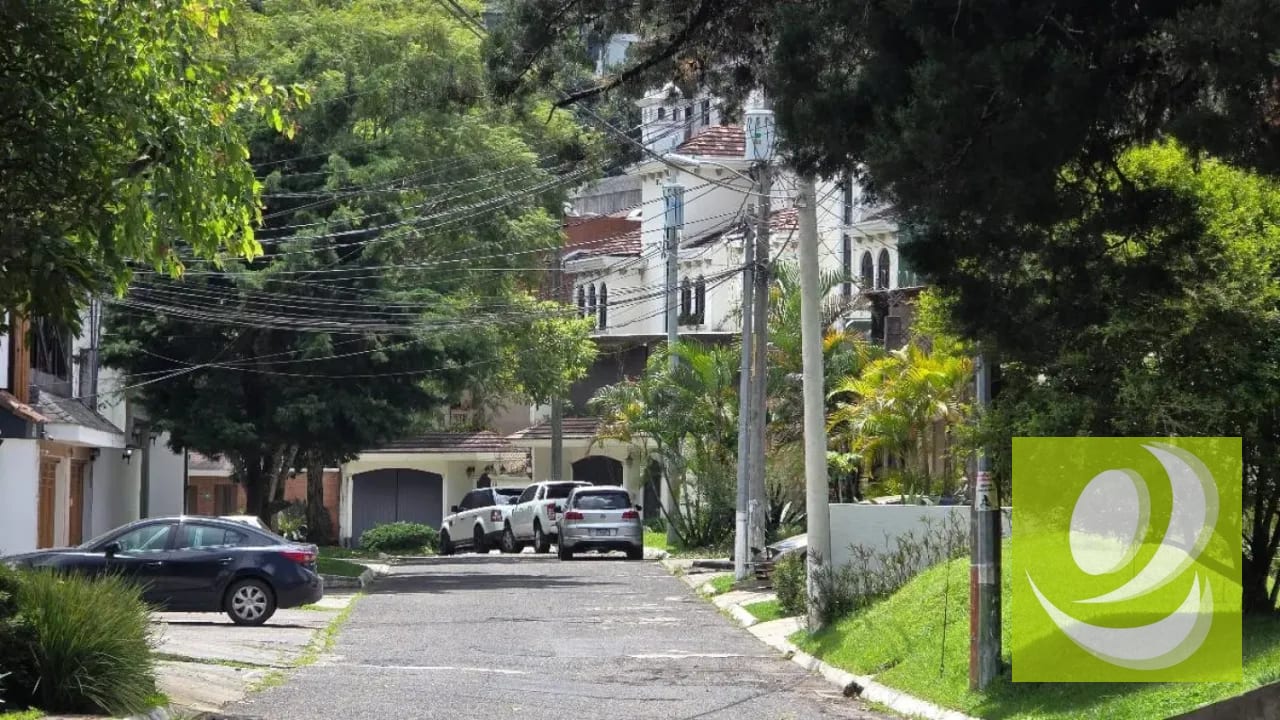 Vendo Terreno La Montaña zona 16 — Terreno en Venta en Zona 16, Guatemala, Ciudad — foto 1 de 4