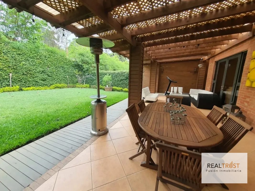 Casa en renta Condominio Las Rotondas km 18.5 CES — Casa en Alquiler en 19-10, Carretera a El Salvador, Guatemala, Ciudad — foto 1 de 12