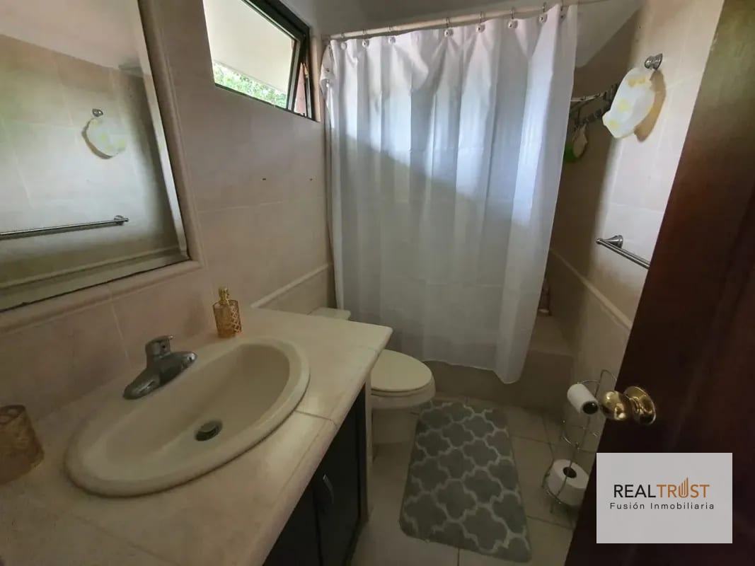 Casa en renta Condominio Las Rotondas km 18.5 CES — Casa en Alquiler en 19-10, Carretera a El Salvador, Guatemala, Ciudad — foto 2 de 12