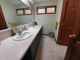 Casa en renta Condominio Las Rotondas km 18.5 Carretera a El Salvador — Casa en Alquiler en Carretera a El Salvador, Guatemala, Ciudad — miniatura 4 de 12