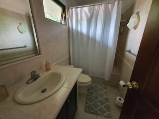 Casa en renta Condominio Las Rotondas km 18.5 Carretera a El Salvador — Casa en Alquiler en Carretera a El Salvador, Guatemala, Ciudad — miniatura 2 de 12