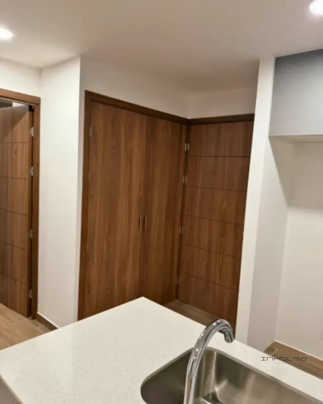 APARTAMENTO EN VENTA ZONA 14 -PARQUE 14- — Apartamento en Venta en Zona 14, Guatemala, Ciudad — foto 5 de 10