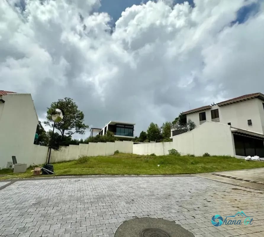 Terreno Plano en Venta KM 19.5 Carretera a el Salvador Cond. Lazos de Fraijanes — Terreno en Venta en Carretera a El Salvador, Guatemala, Ciudad — foto 1 de 1