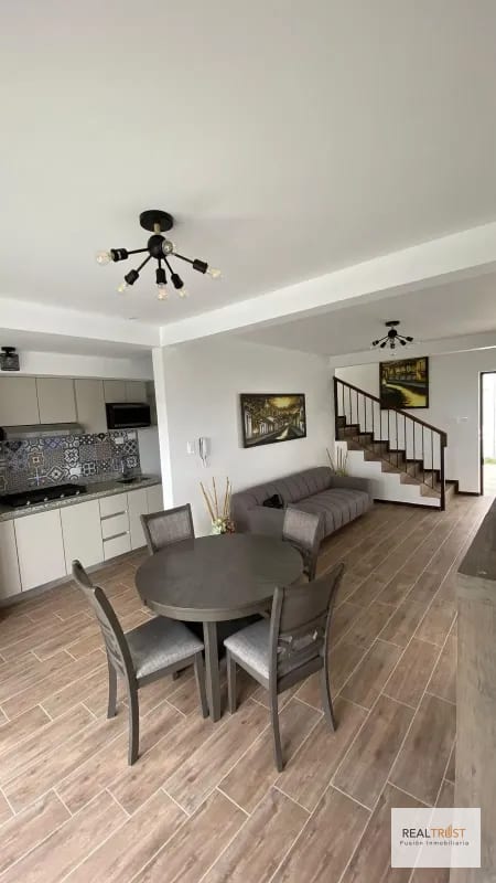 RENTO CASA AMUEBLADA  SAN MATEO MILPAS ALTAS — Casa en Alquiler en San Bartolomé Milpas Altas, Sacatepéquez — foto 1 de 13