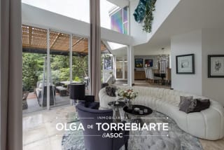 Casa con piscina en venta, Las Tinajas — Casa en Venta en Las Tinajas, Santa Catarina Pinula, Guatemala, Ciudad — miniatura 3 de 17
