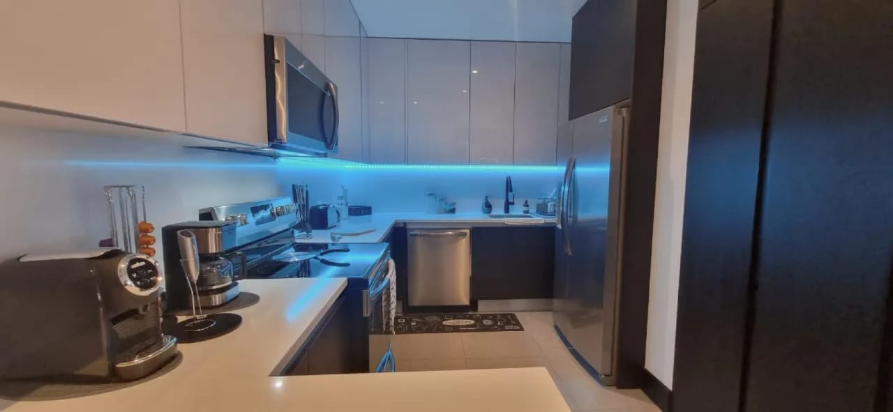 Apartamento Amueblado en Alquiler Zona 14 — Apartamento en Alquiler en Zona 14, Guatemala, Ciudad — foto 8 de 10