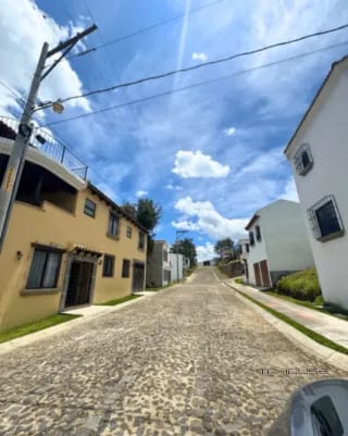 CASA EN VENTA EN ANTIGUA, ANTIGUA GARDENS — Casa en Venta en Antigua, Sacatepéquez — miniatura 1 de 10