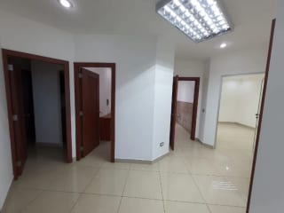 oficina en alquiler en zona 10 Dubai Center — Oficina en Alquiler en Dubai Center, Zona 10, Guatemala, Ciudad — miniatura 6 de 6