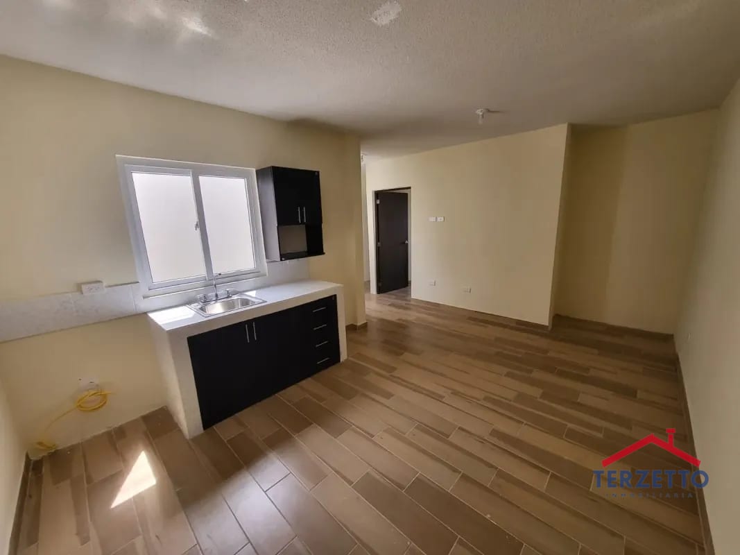 Edificio Residencial Zona 16 — Edificio en Venta en Zona 16, Guatemala, Ciudad — foto 3 de 10