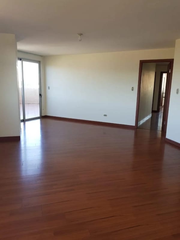 Renta Apartamento, 4 hab, Gemas zona 11 Cd. Gautemala — Apartamento en Alquiler en Las Gemas, Zona 11, Guatemala, Ciudad — foto 1 de 8