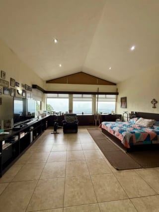 casa en Venta Bellas Luces, acceso privado por La Brecha, final 20 calle zona 10 — Casa en Venta en Bellas Luces, Santa Catarina Pinula, Guatemala, Ciudad — miniatura 5 de 11