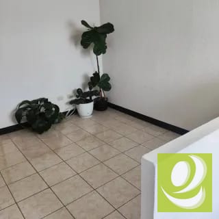 CASA EN VENTA EN RESIDENCIALES FUENTES DEL VALLE NORTE — Casa en Venta en Zona 18, Guatemala, Ciudad — miniatura 5 de 12