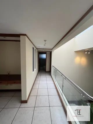 Venta Casa amplia en La Montaña zona 16 — Casa en Venta en La Montaña, Zona 16, Guatemala, Ciudad — miniatura 3 de 9