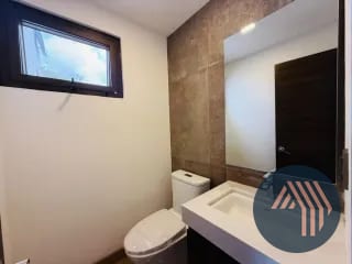 VENTA DE HERMOSAS CASAS PARA ESTRENAR - VH1, ZONA 15 — Casa en Venta en Zona 15, Guatemala, Ciudad — miniatura 8 de 17