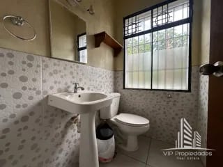 Zona 1, Casa en alquiler — Casa en Alquiler en Zona 1, Guatemala, Ciudad — miniatura 8 de 15