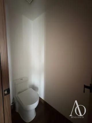 Apartamento en Alquiler Edificio Vila Quince, zona 15 VH2 N6-N7 / EN DIRECTO 04 — Apartamento en Alquiler en Vila Quince, Zona 15, Guatemala, Ciudad — miniatura 7 de 9