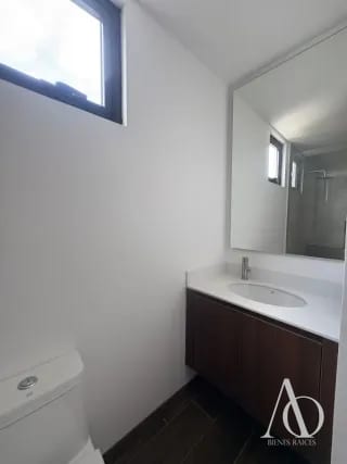 Apartamento en Alquiler Edificio Vila Quince, zona 15 VH2 N6-N7 / EN DIRECTO 04 — Apartamento en Alquiler en Vila Quince, Zona 15, Guatemala, Ciudad — miniatura 5 de 9