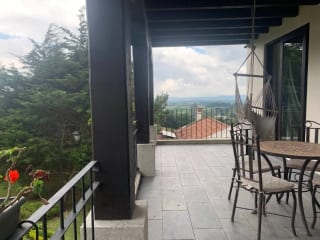 Hermosa casa en Lazos de Fraijanes — Casa en Venta en Lazos de Fraijanes, Carretera a El Salvador, Guatemala, Ciudad — miniatura 3 de 12